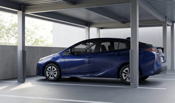 プリウス カーポート 柱 位置 ドアパンチ